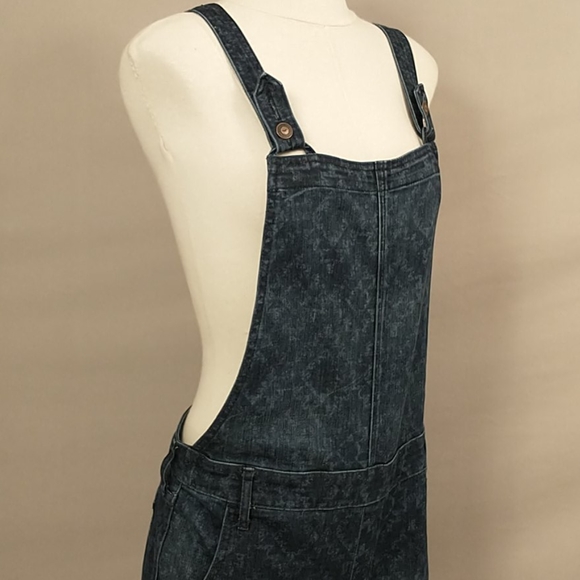 Hollister Denim Overalls Blue Jean Comfortable Stretch w Subtle Ikat Like Print - Picture 2 of 12